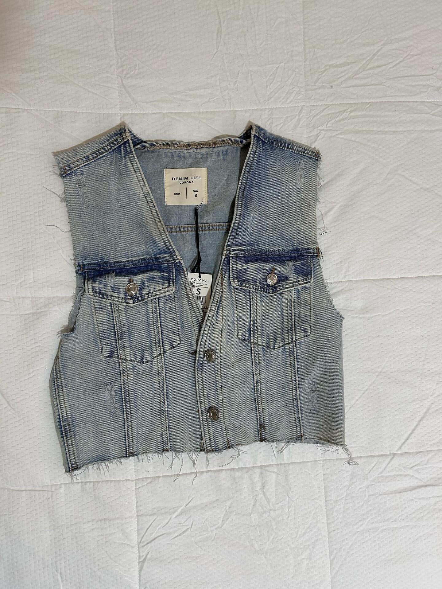 VEST CORONA (S)