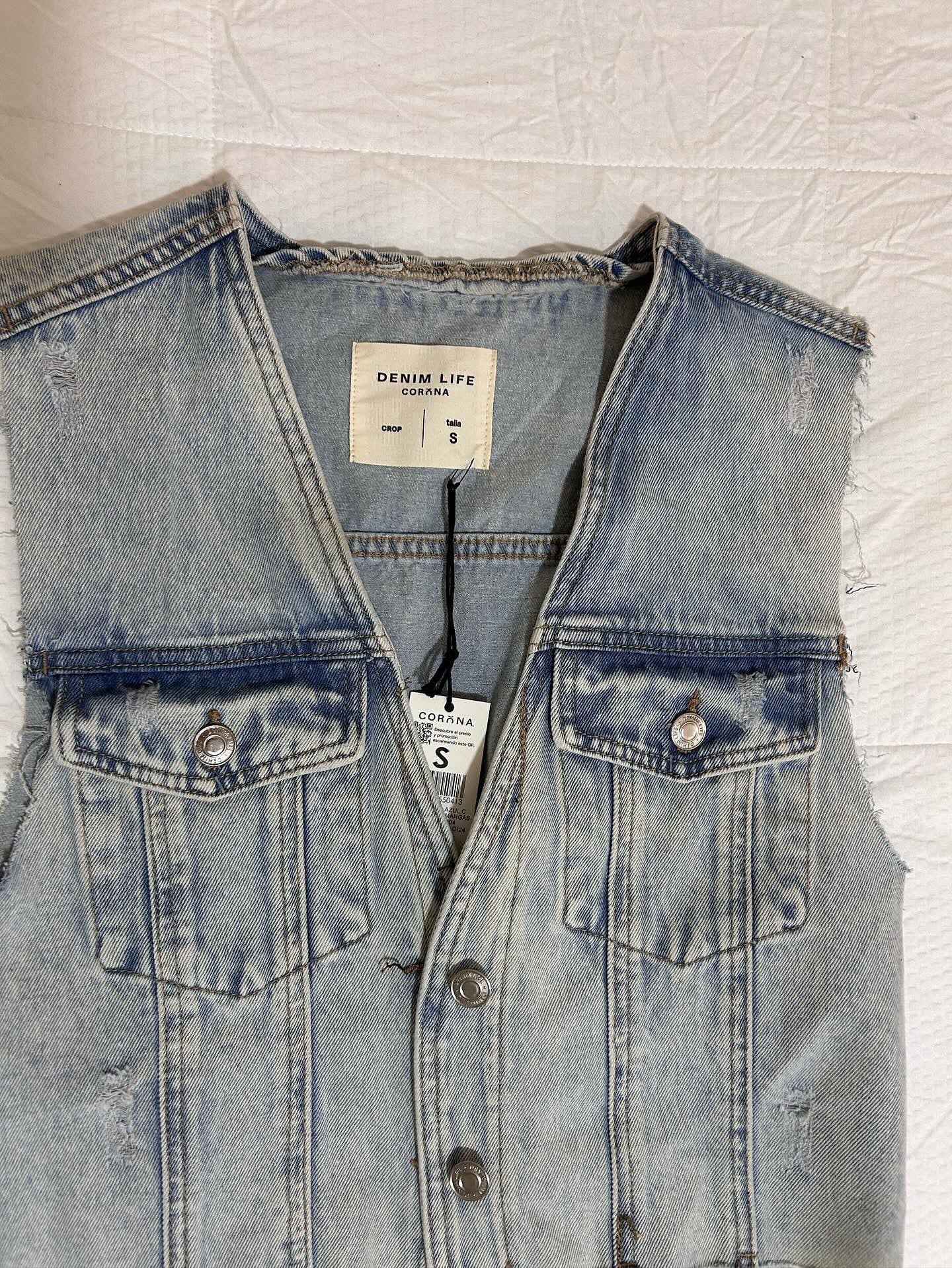 VEST CORONA (S)