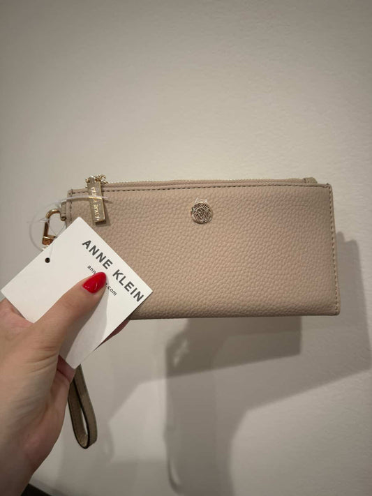 BILLETERA ANNE KLEIN
