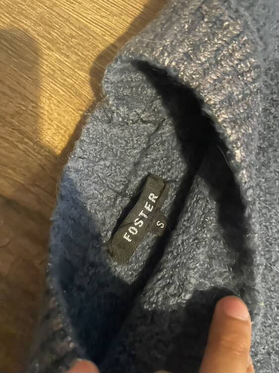 SWEATER FOSTER AZUL MARINO (S)