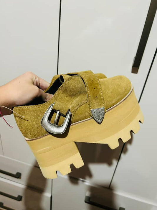 ZAPATOS SOFÍA DE GRECIA (35)