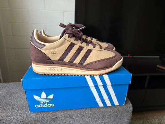 ZAPATILLAS ADIDAS (37)