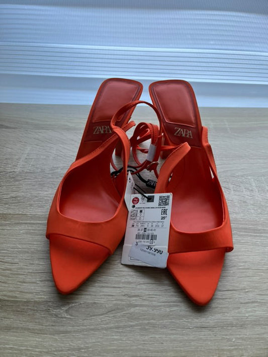 TACÓN ZARA (38)