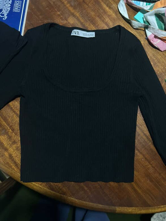 CHALECO CORTO ZARA (M)