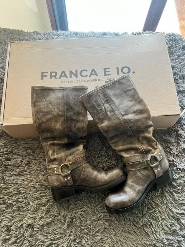BOTAS FRANCA E IO (36)