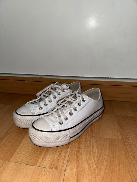ZAPATILLAS CONVERSE CUERO (36)