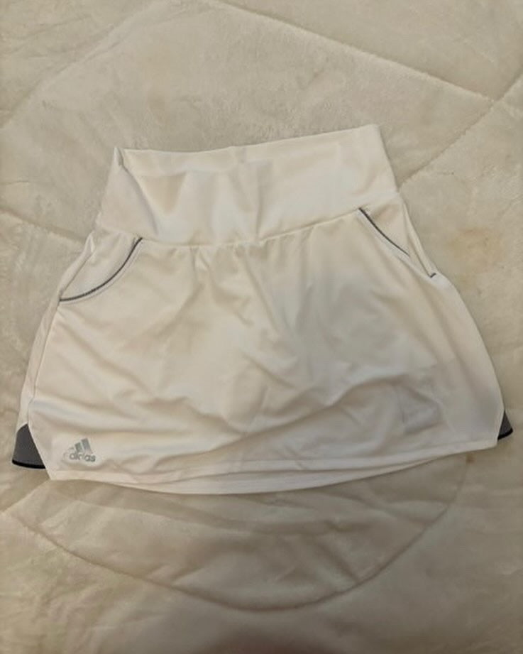 FALDA SHORT ADIDAS (XS)