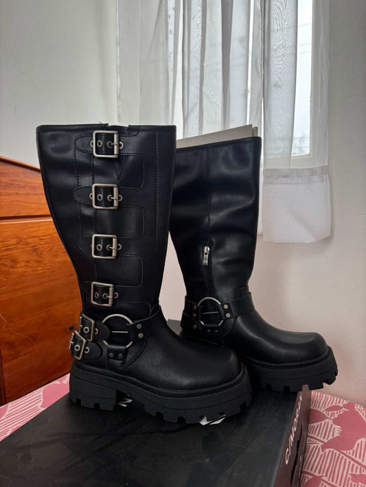 BOTAS CMORAN (37)