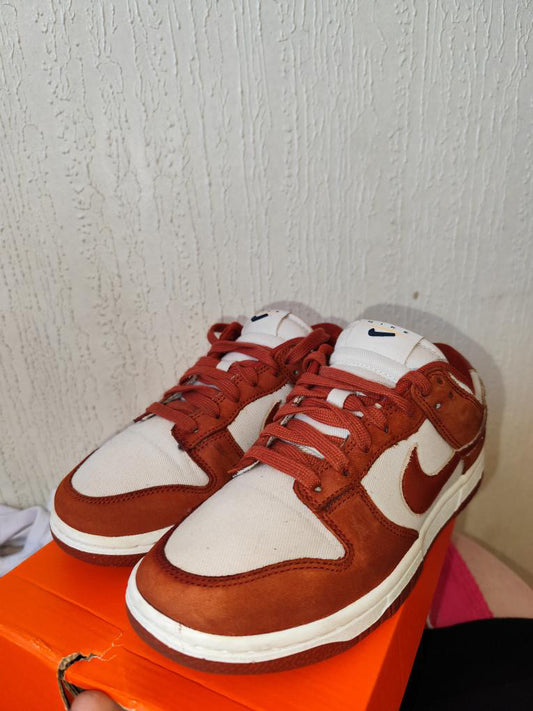 ZAPATILLAS DUNK LOW (36)