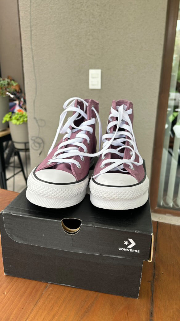 ZAPATILLAS CONVERSE (39)