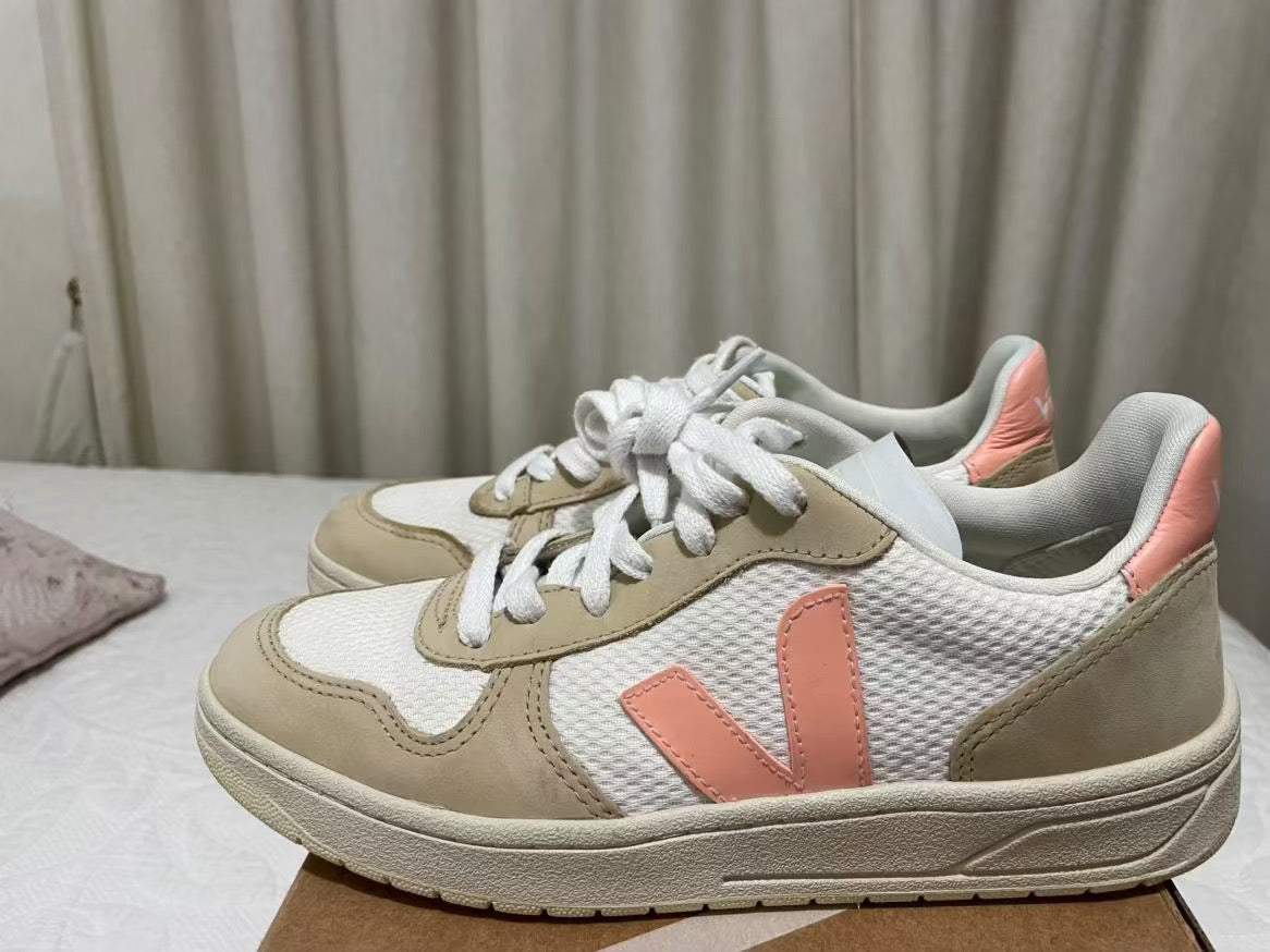 ZAPATILLAS VEJA (38)